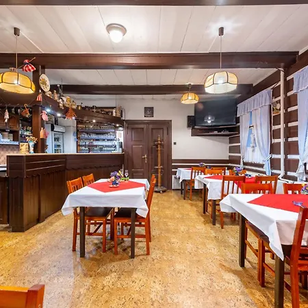 게스트하우스 Amalka 3*